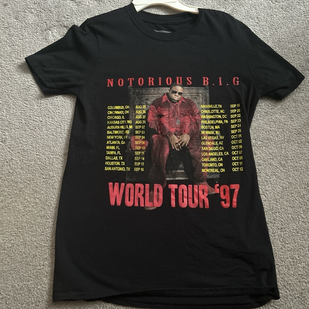 notorious big world tour graphic tee from plt! size small